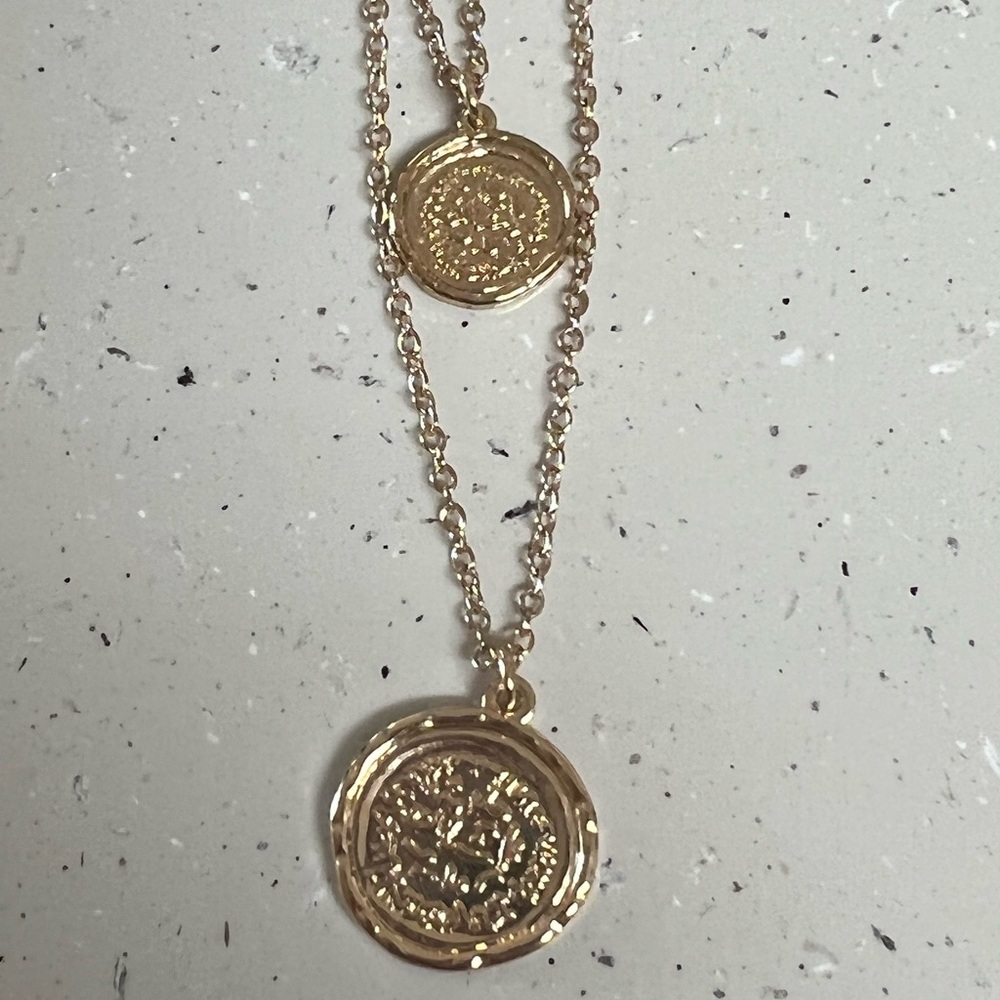 Layering necklace